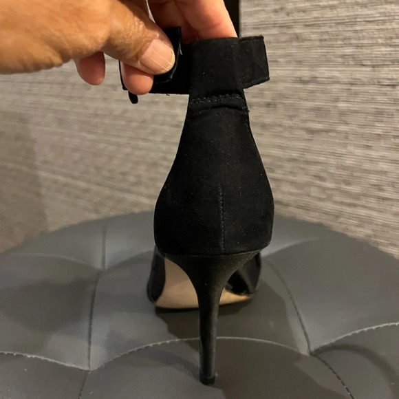 Zara Black Sateen ankle strap party heels size 6 1/2 - Picture 3 of 9